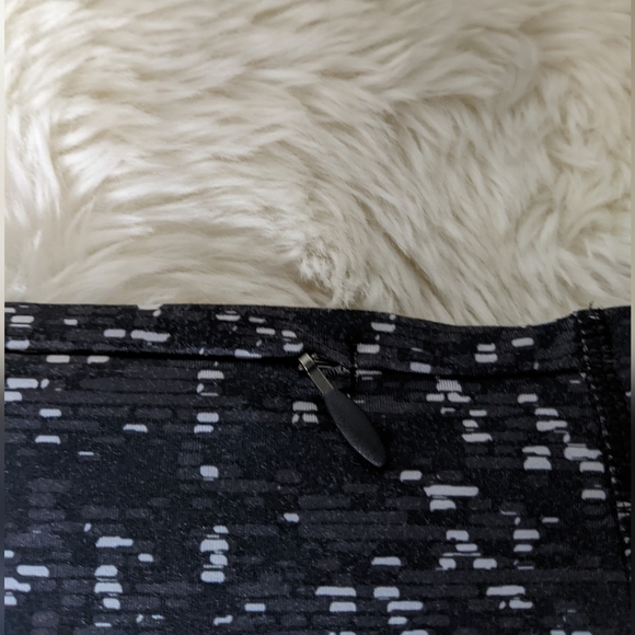 Adidas Energy Running Climalite, black, grey, white, pattern leggings, small - Picture 10 of 12